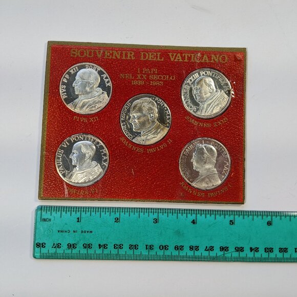 Vintage Vatican Souvenir Popes (1939-1983) Silver Plated Medals / Coins Set - Picture 2 of 6